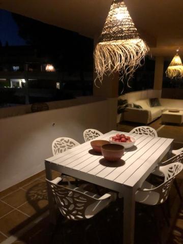 מארבלה Center Beach 2 Beds Appartement Elviria מראה חיצוני תמונה